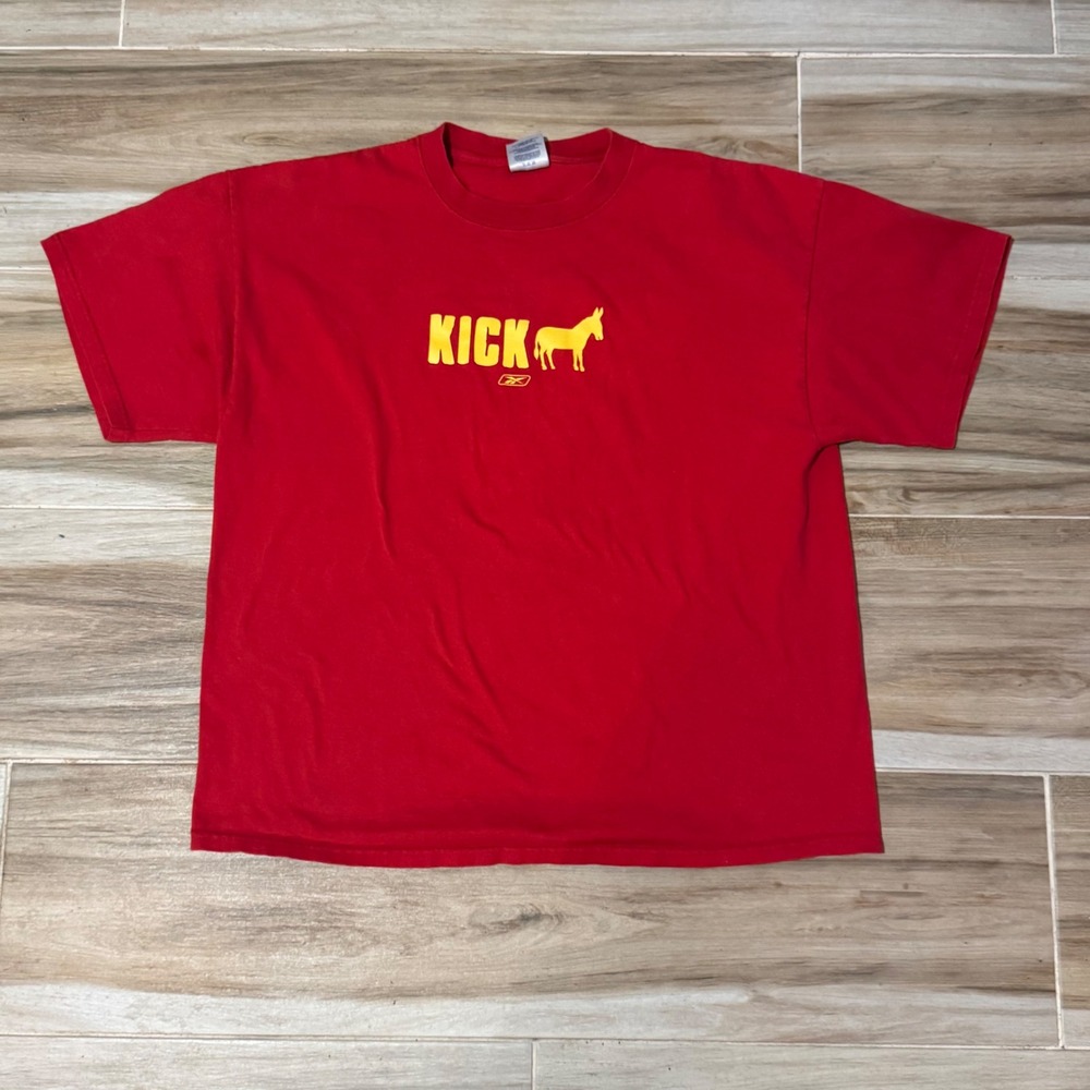 Vintage Reebok Kick Donkey Graphic‎ T-Shirt Mens Large Red Short Sleeve Crewneck